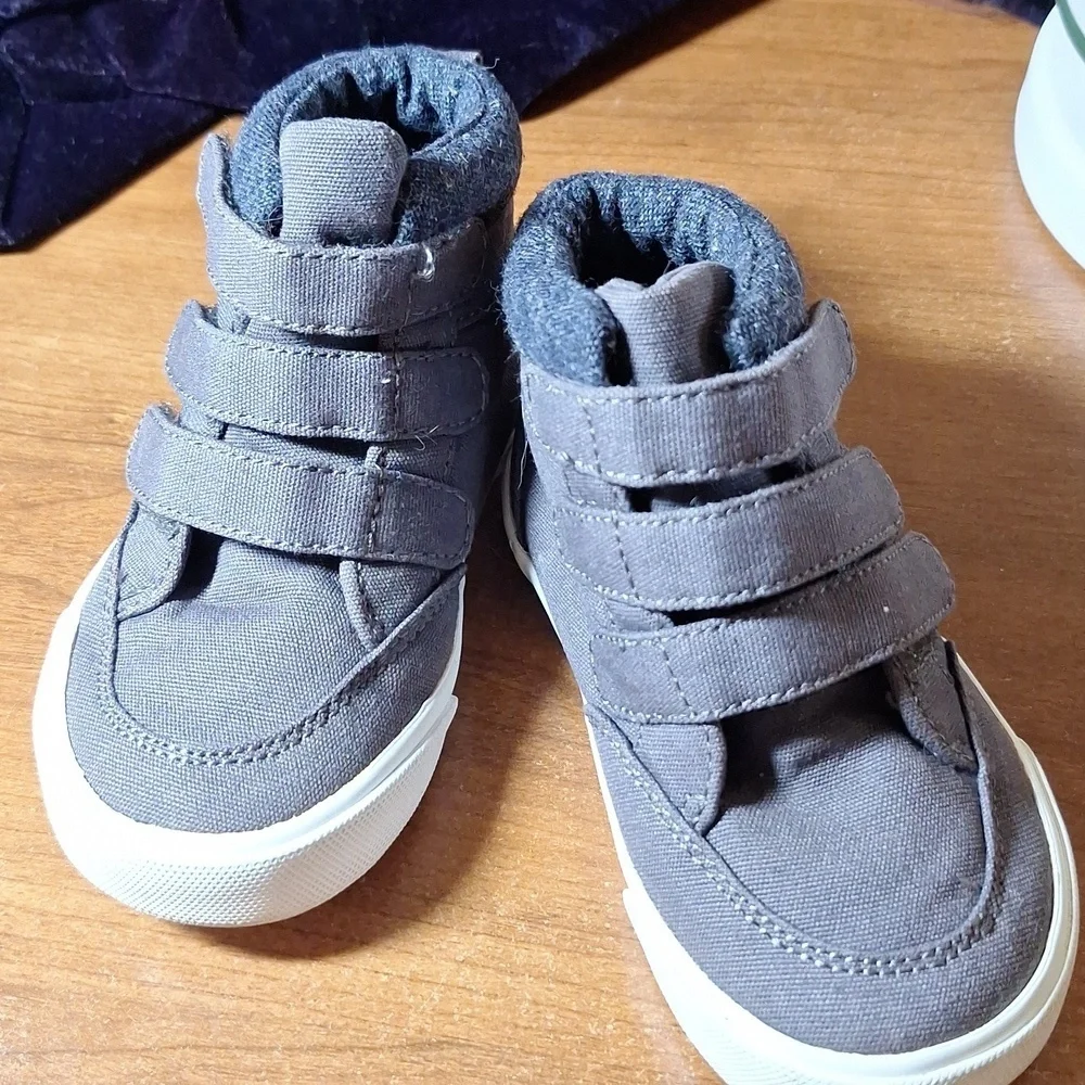 ***Old Navy Canvas High Top
